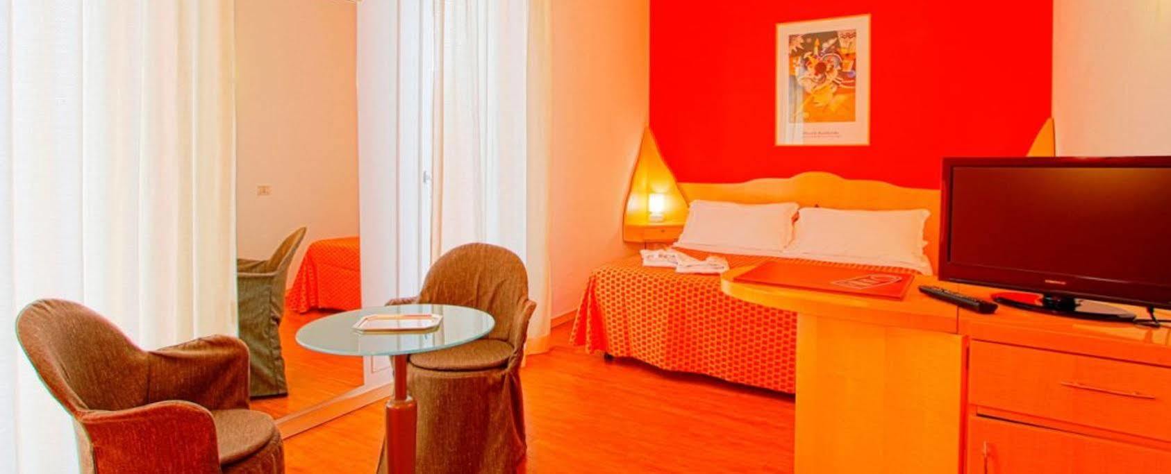 Hotel Michelangelo Milano Marittima Eksteriør bilde