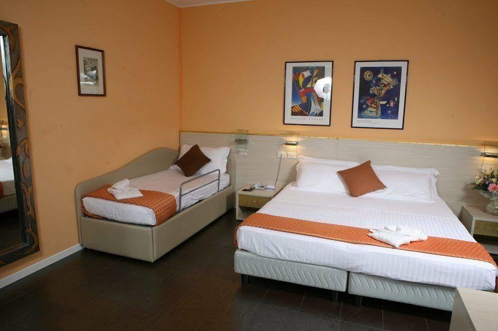 Hotel Michelangelo Milano Marittima Eksteriør bilde