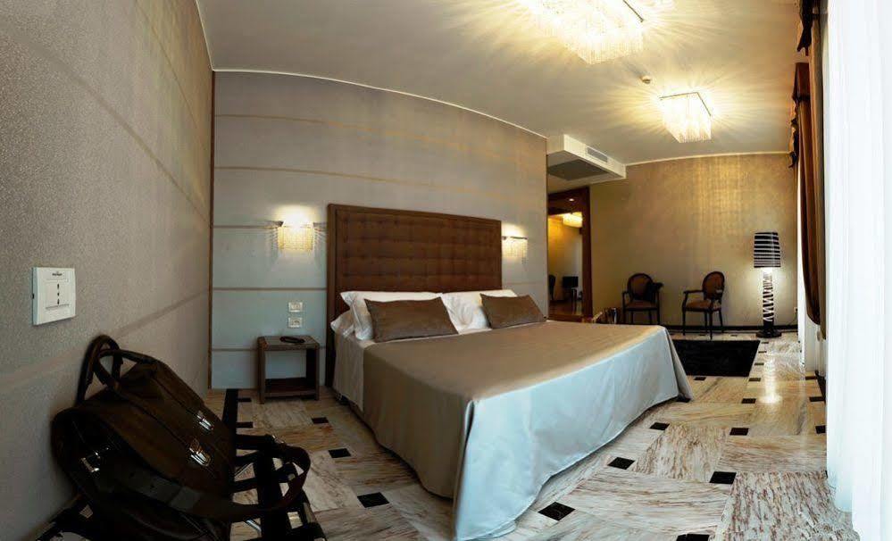 Hotel Michelangelo Milano Marittima Eksteriør bilde